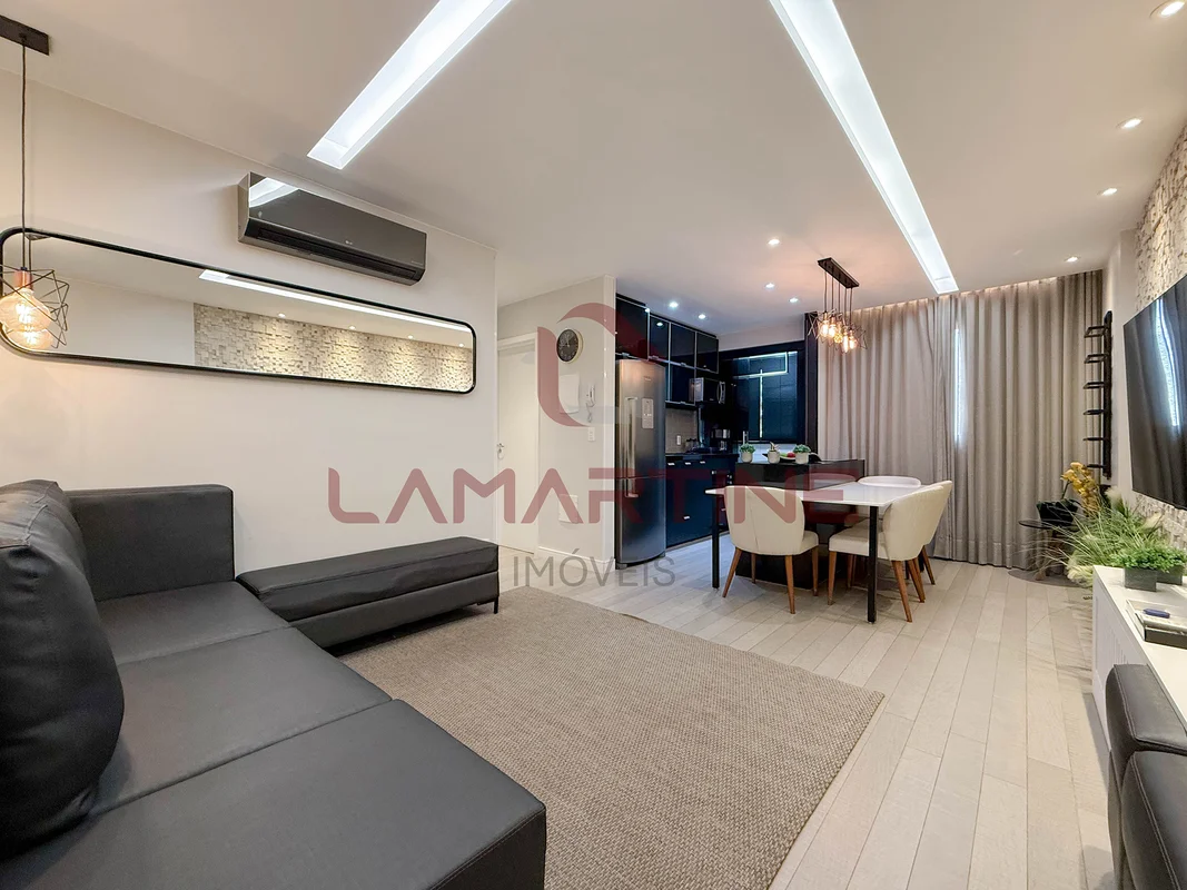 Apartamento totalmente reformado, com projeto contemporâneo, materiais cuidadosa...