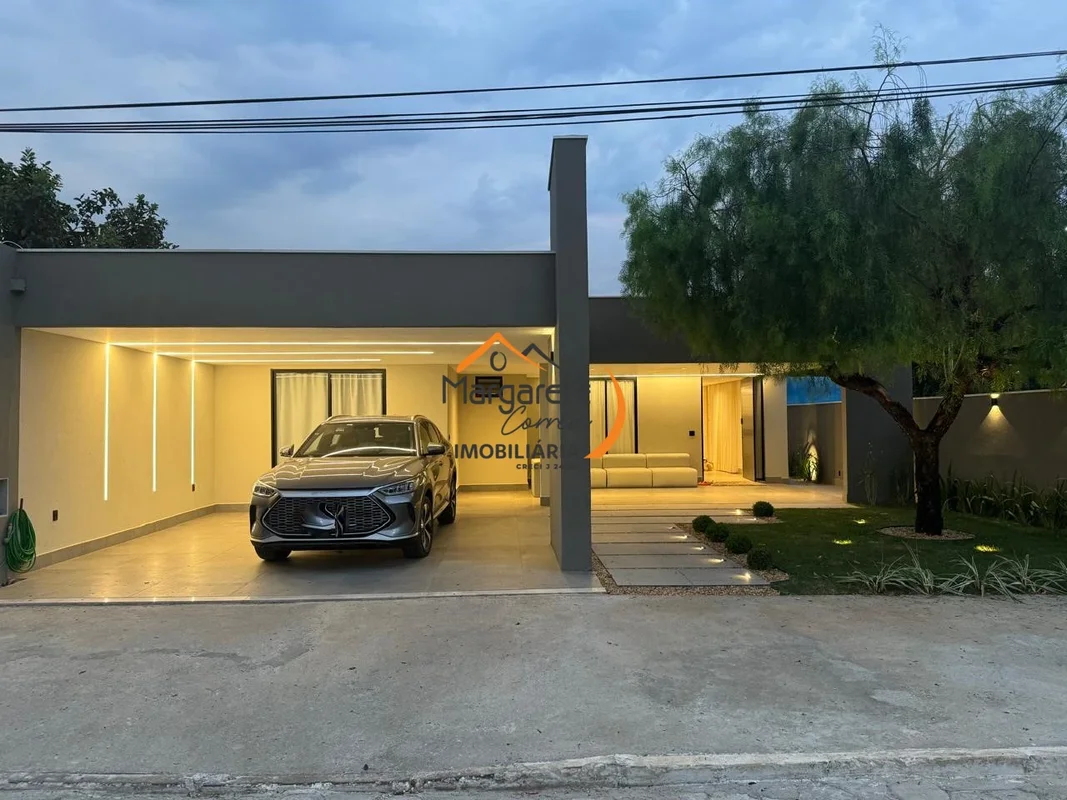 Imobiliária Margarete Corrêa vende linda casa térrea moderna no Condomínio Beija...
