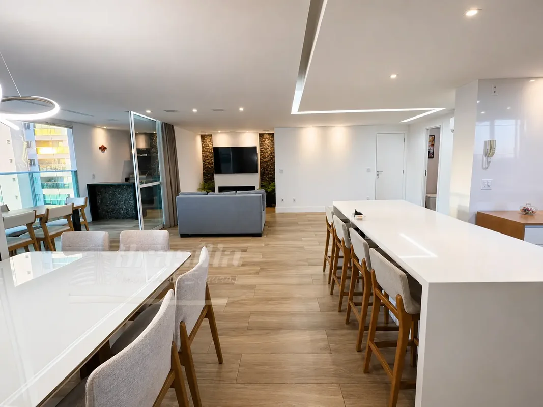 Apartamento de alto padrão no Península Lazer — 180 m², 4 quartos e 3 vagas.Com ...