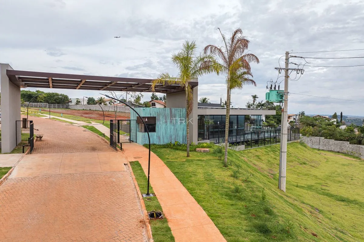 Terreno à venda no Condomínio Mauá, Jardim Botânico - Brasília.3 experiências in...