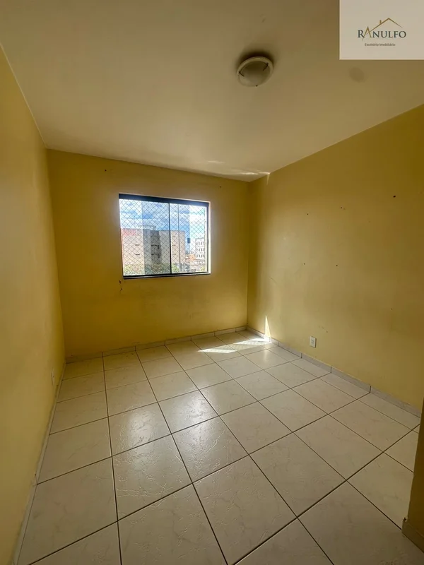 Oportunidade;Apartamento na QNL-03 O imóvel está passando por reforma e será ent...