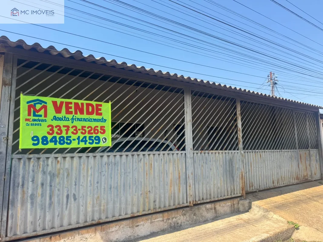 Casa à Venda na QNN 19 Conjunto L – Ceilândia Norte | 4 Quartos | Casa de Fundos...