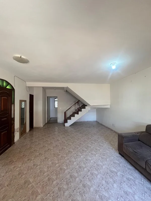 Descubra uma casa confortável e moderna no Condomínio Novo horizonte-DF, localiz...