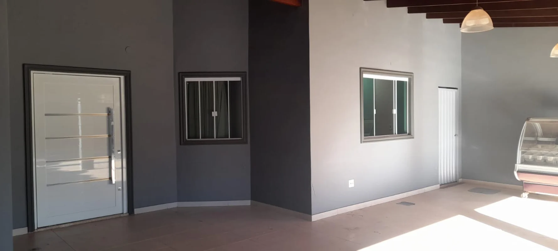 Casa Térrea de Médio Padrão à Venda – Vicente Pires/DFConforto, sofisticação e e...