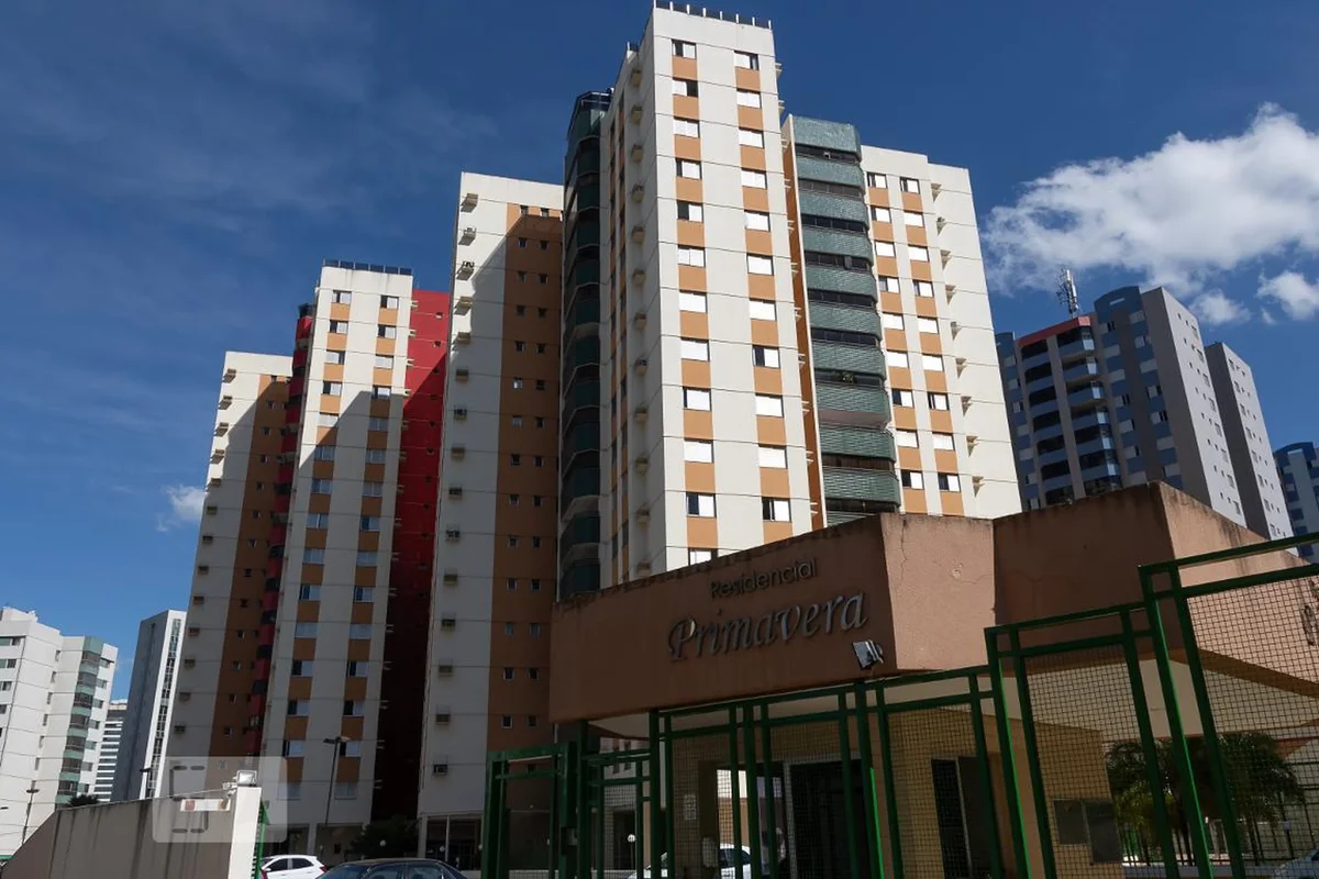 VENDE 04 quartos, suíte, varanda com vista!OPORTUNIDADE! Pronto para morar!PRÓXI...