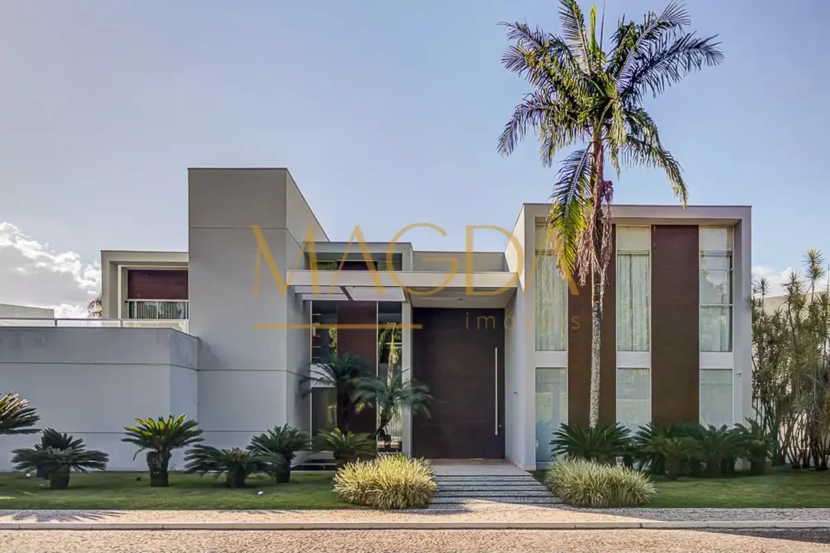 Casa Exclusiva na QI 23 no Lago Sul em Condomínio PrivativoResidência Exclusiva ...