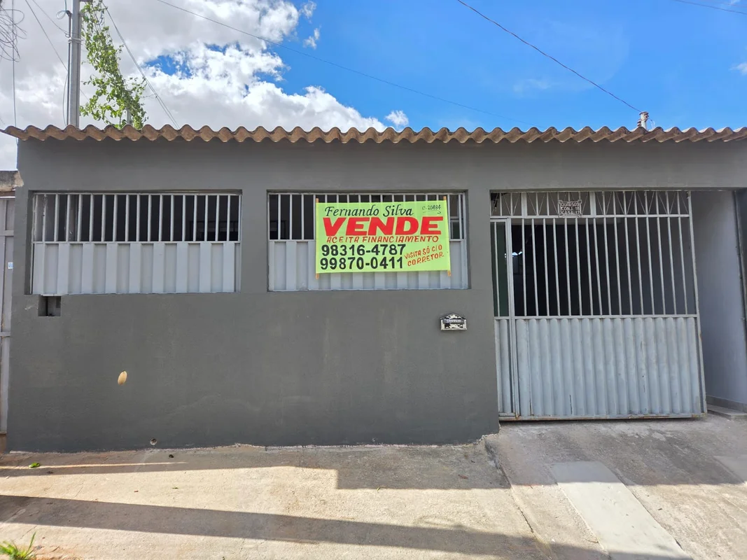 Casa na 509 com 3 quartos e suíte - ACEITA FINANCIAMENTOFernando Silva Corretor ...