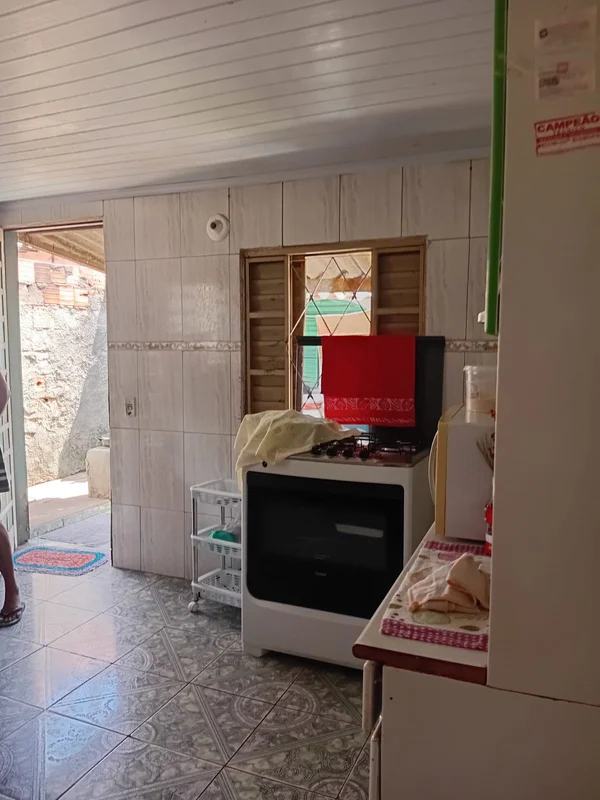 Casa 2 qts com residência de fundos , perpendicular Aceita financiamento Agende ...