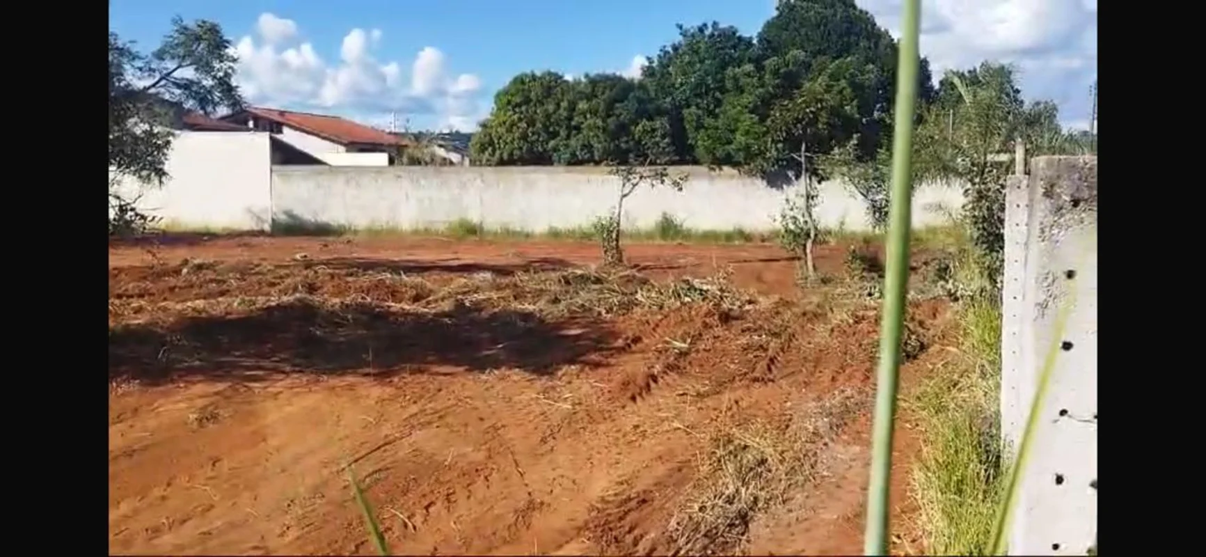 SHIN QI 9 – Conjunto 11 | Lote à VendaExcelente lote vazado com 1.320 m², locali...
