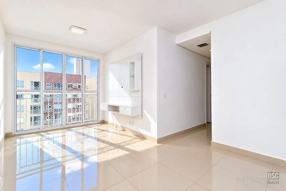 O Barra Garden é um condomínio completo. Apartamento tem andar alto, vista abert...