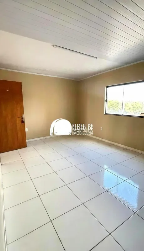 Elizeu DF Imobiliária aluga Kit/Sala comercial na QN 14B, do Riacho II, composta...