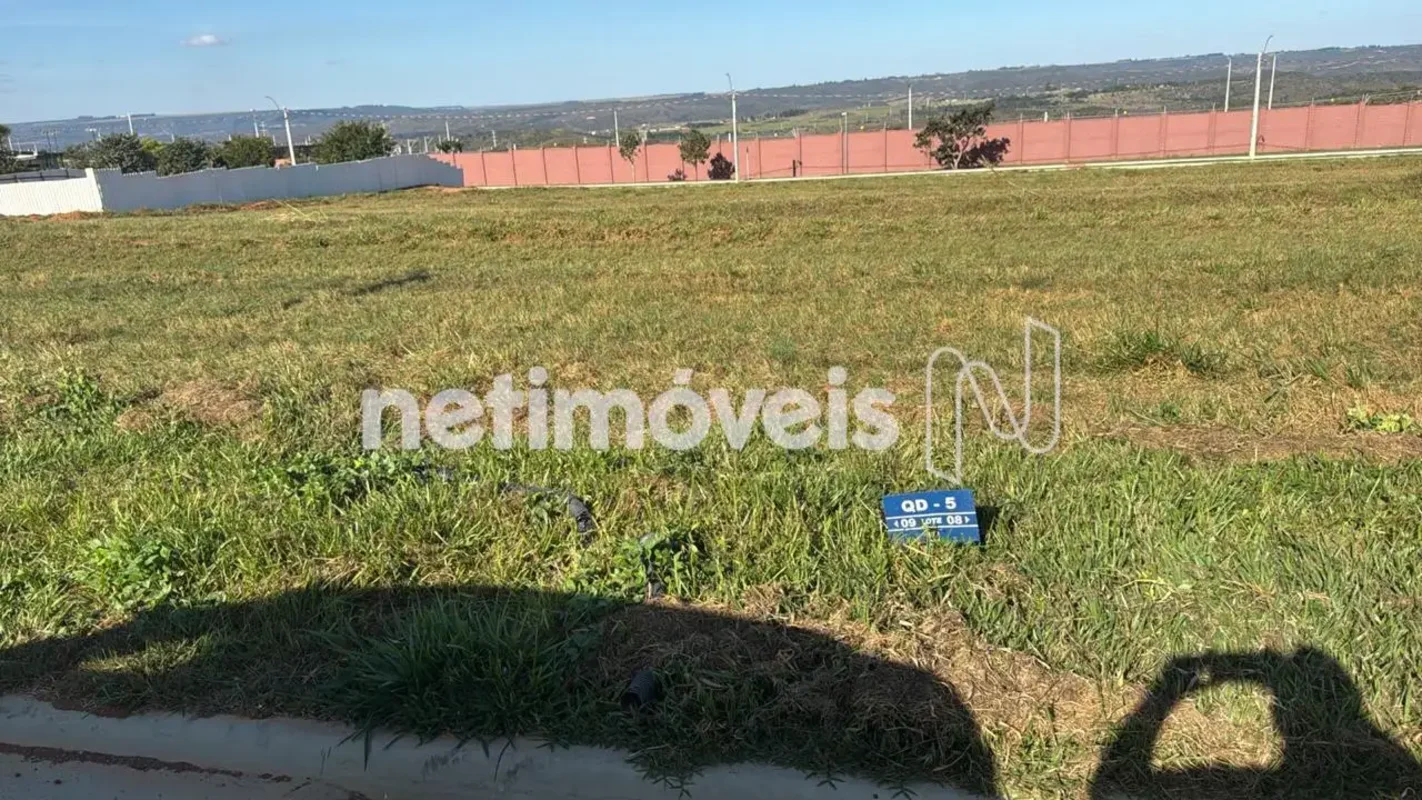 Lote de 666m² no Residencial Jardins Genebra - O lugar ideal para construir sua ...
