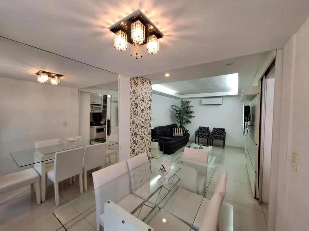 Apartamento de 3 quartos com suíte na SQSW 104, no coração do Sudoeste, Brasília...