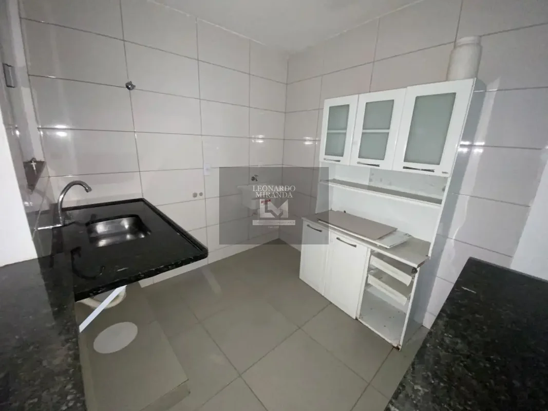 ALUGA-SE APARTAMENTO – GUARÁ II | POLO DE MODASExcelente apartamento com vista l...