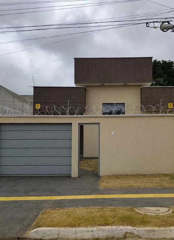 Casa à venda com 3 quartos, sendo 1 suíte no Jardim Boa Esperança. São 113,38 m²...