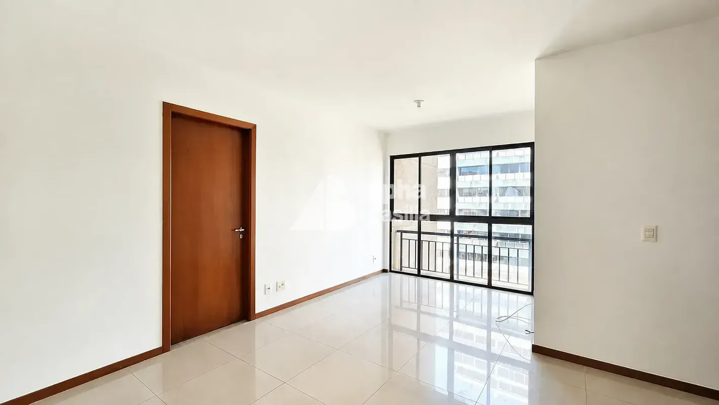  SALA; 03 QUARTOS SENDO 01 SUÍTE; COZINHA COM ARMÁRIOS; ÁREA DE SERVIÇO; BANHEIR...