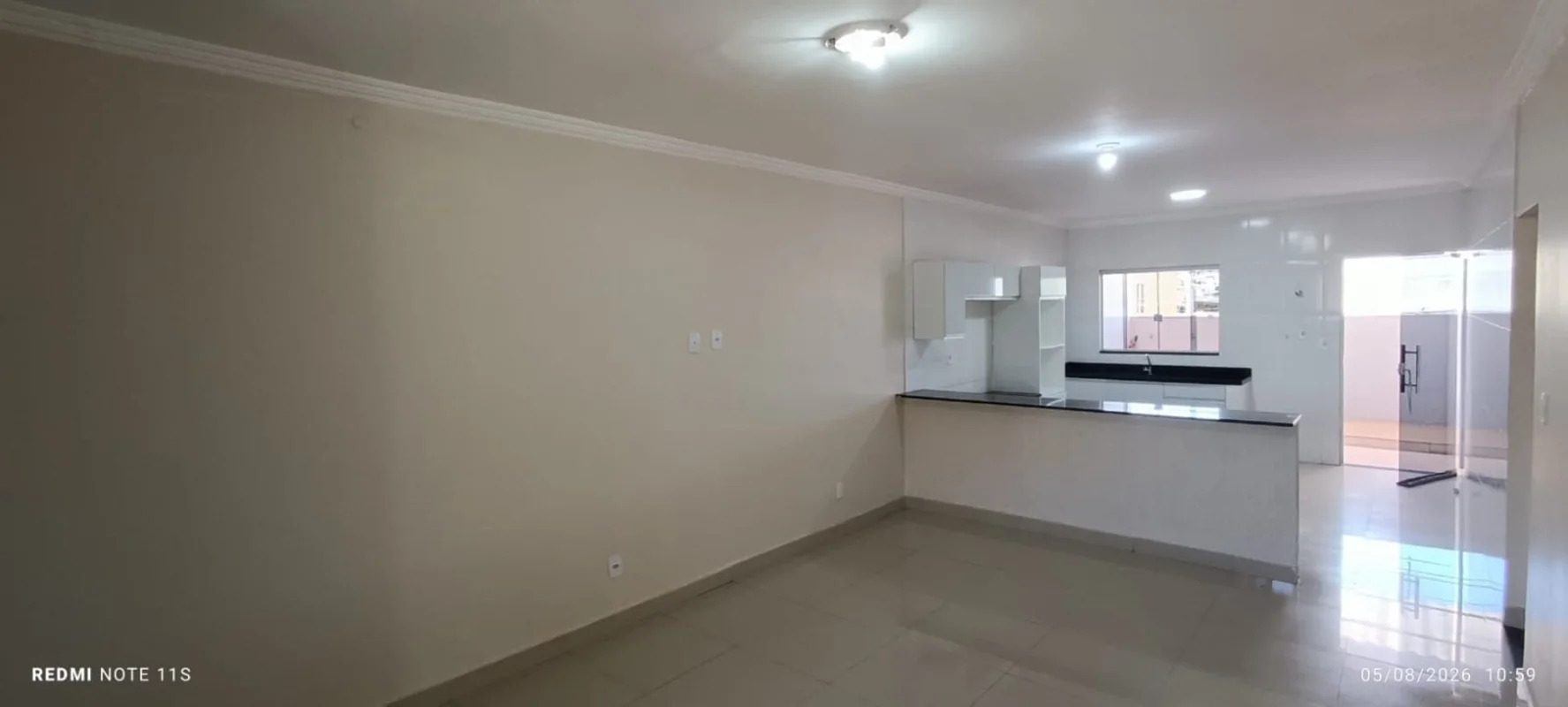 ** CURITIBA IMOBILIÁRIA ALUGA**QN 114 CONJUNTO 02 CASA 145-B SAMAMBAIA SUL/DFCAS...