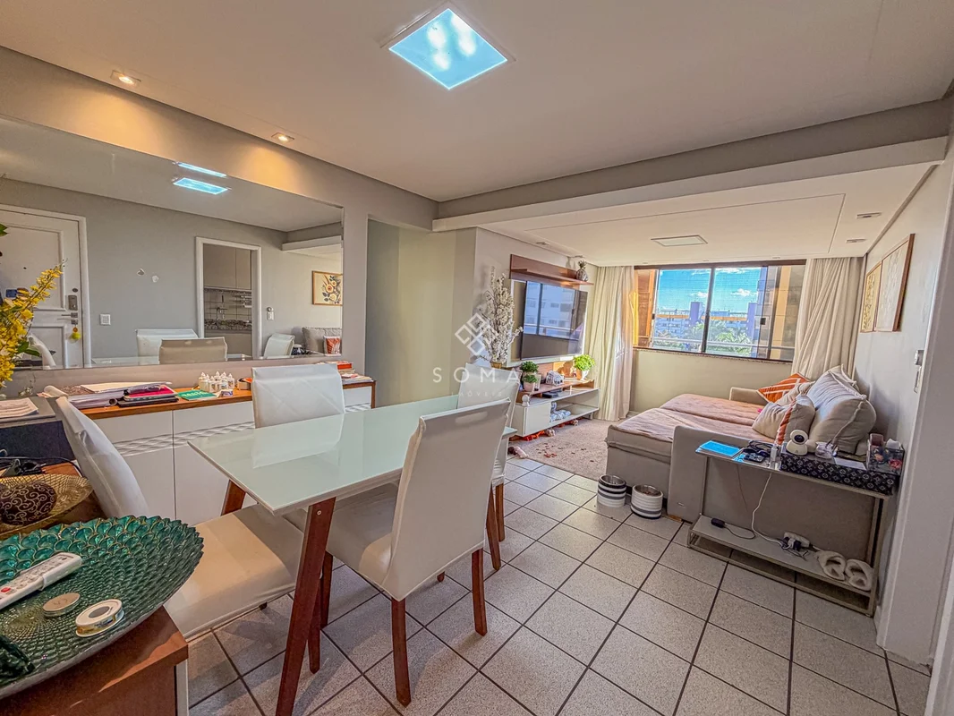 ESPECIFICAÇÕES DO APARTAMENTO:-Sala ampla, bem iluminada e com excelente ventila...