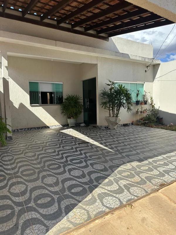 Casa a venda na Qd.01 da Fazendinha.Casa de laje, composta por 2 quartos sendo 1...