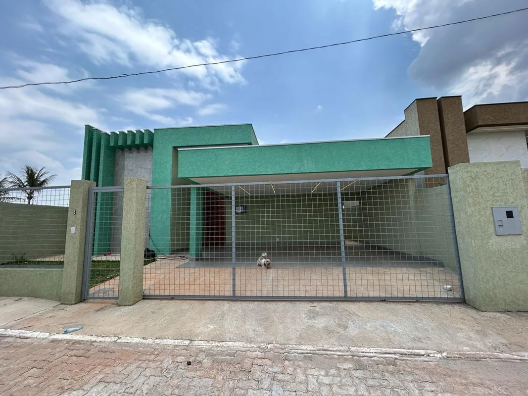 Casa nova e moderna no Ponte Alta do GamaAcabou de ficar pronta essa maravilha e...