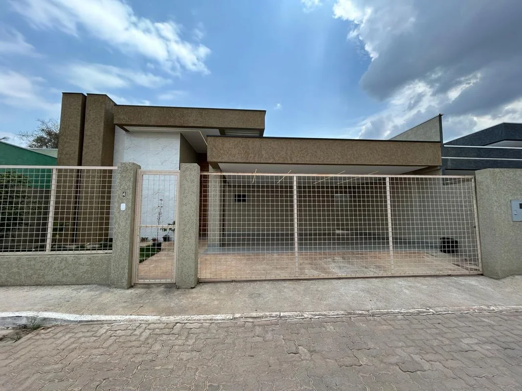 Casa nova e moderna no Ponte Alta do GamaAcabou de ficar pronta essa maravilha e...