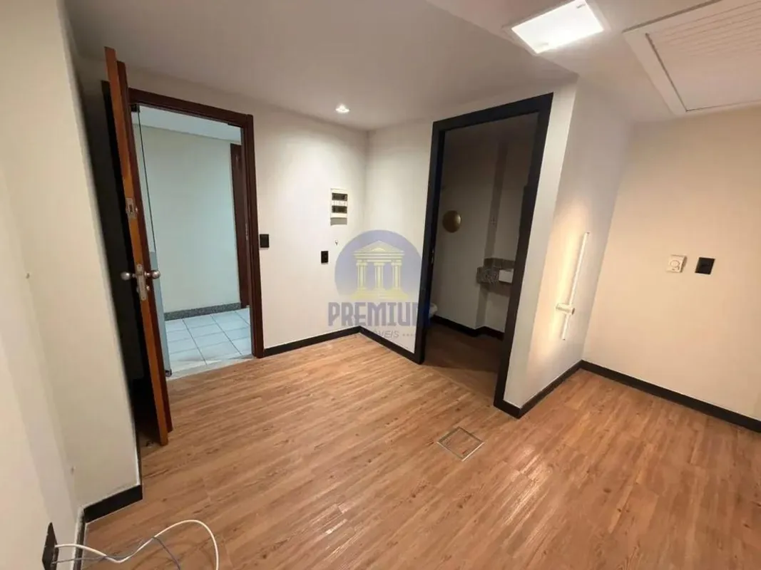 SALA COMERCIAL ED BRASIL 21 - BLOCO EALA COMERCIAL NO ED. BRASIL21 - BLOCO E __S...
