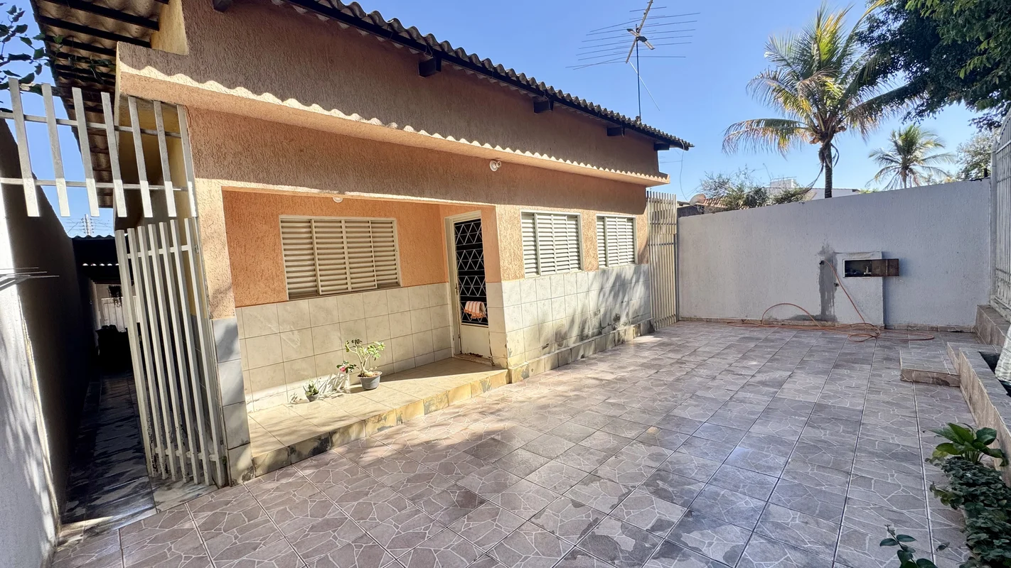 Casa Disponível para Venda!Aceita financiamento e FGTS!Casa toda na laje03 quart...