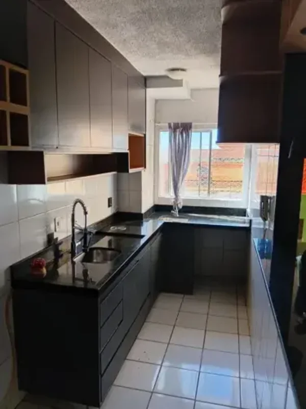 JDM IMOBILIÁRIA VENDE :Excelente apartamento, localizado no Parque Riacho 41. UR...