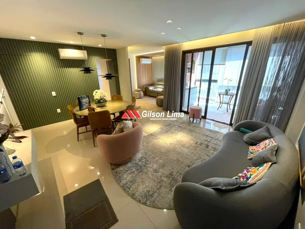 ** 130 m2 - 4 Quartos ( 2 SUÍTES + 2 SEMI ) - Alto padrão - Varanda gourmet - La...