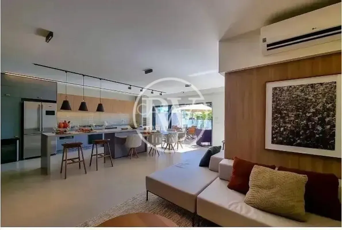 Casa Térrea em Condomínio Fechado – 3 Suítes | 172m² | Lazer Completo Conforto, ...