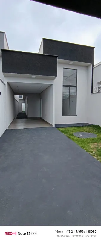 ?? Jardim Himalaia – Aparecida de GoiâniaCasa moderna, elegante e pronta para mo...