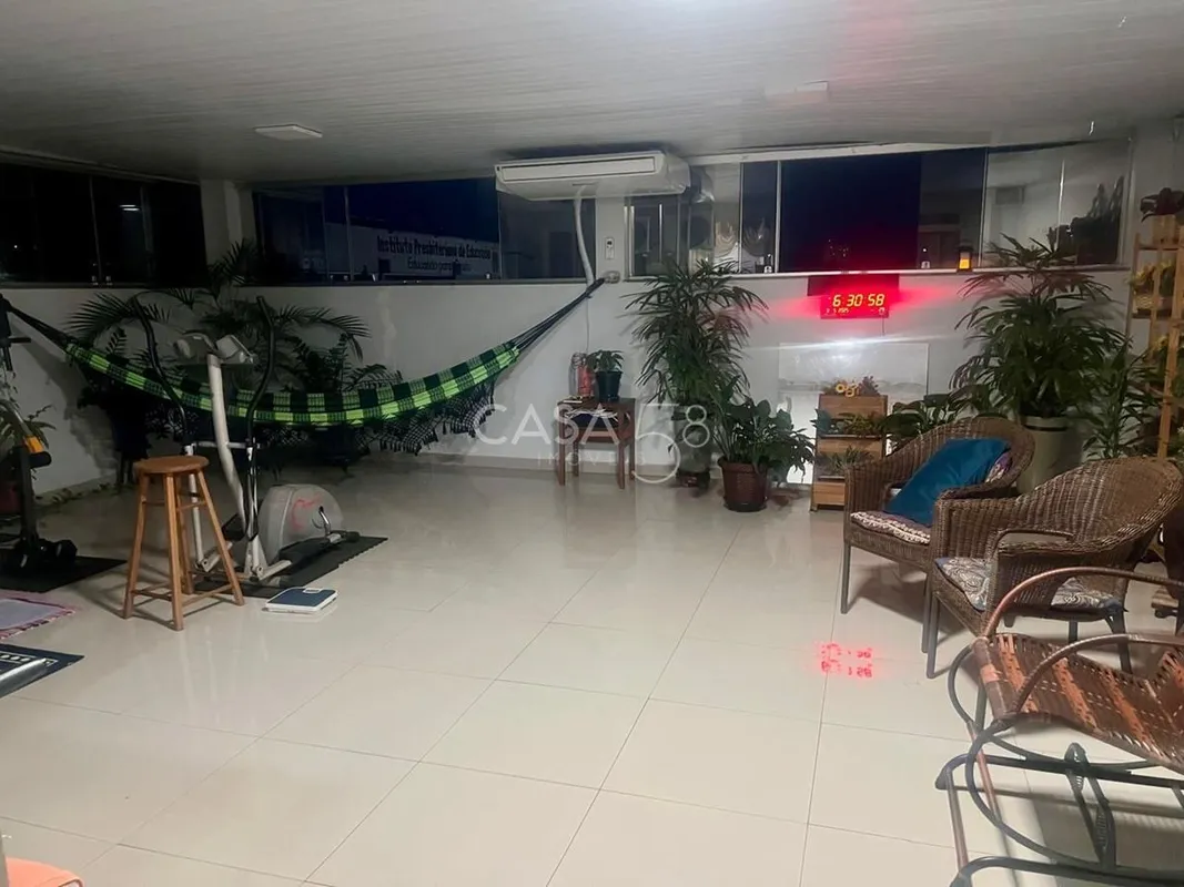 Apartamento no Edifício Ipanema, localizado no Setor Central, com 140m² de área ...