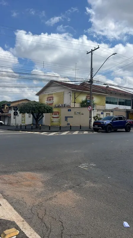SOBRADO À VENDA – JARDIM AMÉRICAExcelente oportunidade para moradia ou investime...