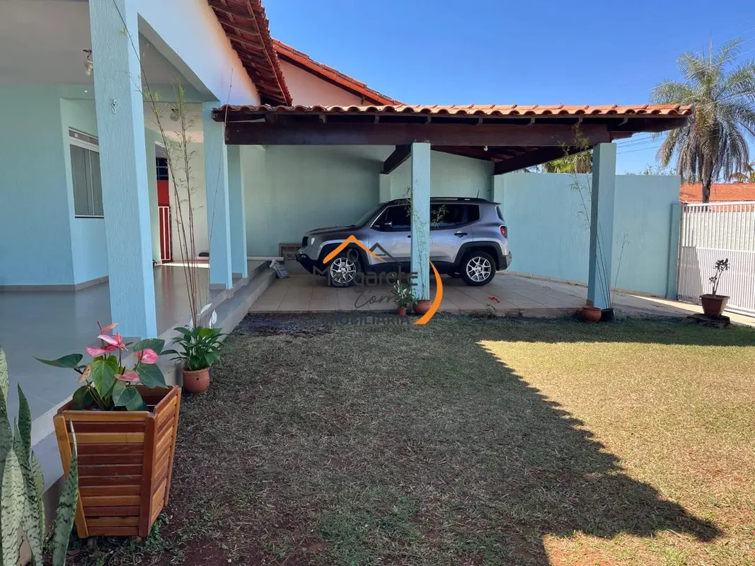 Imobiliária Margarete Corrêa vende casa no Condomínio Ecológico Parque do Mirant...