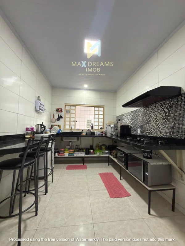 MAX DREAMS IMOB APRESENTACASA REFORMADA COM 3 QUARTOS E SUÍTE | QR 307 – SANTA M...