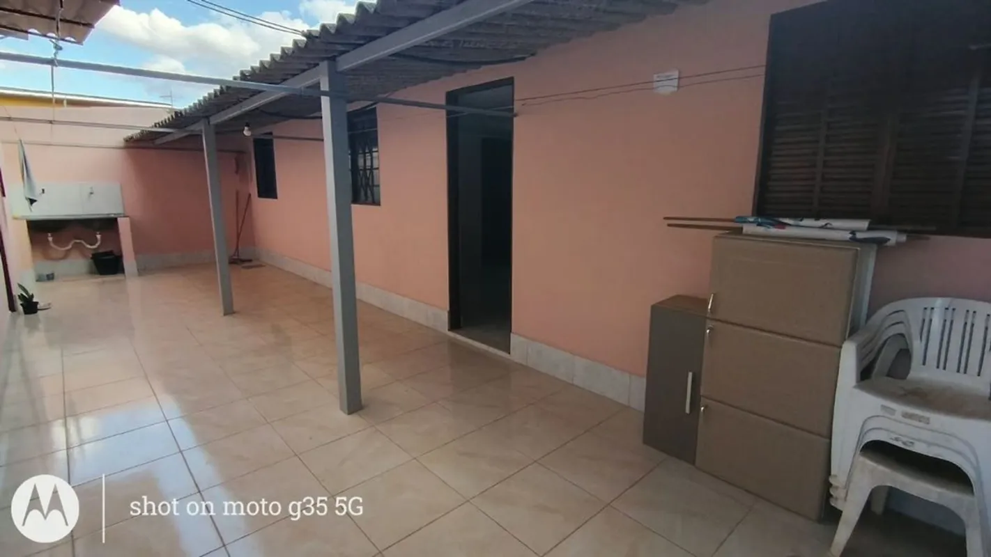 Boa opção para quem busca praticidade e um imóvel com ambientes bem distribuídos...
