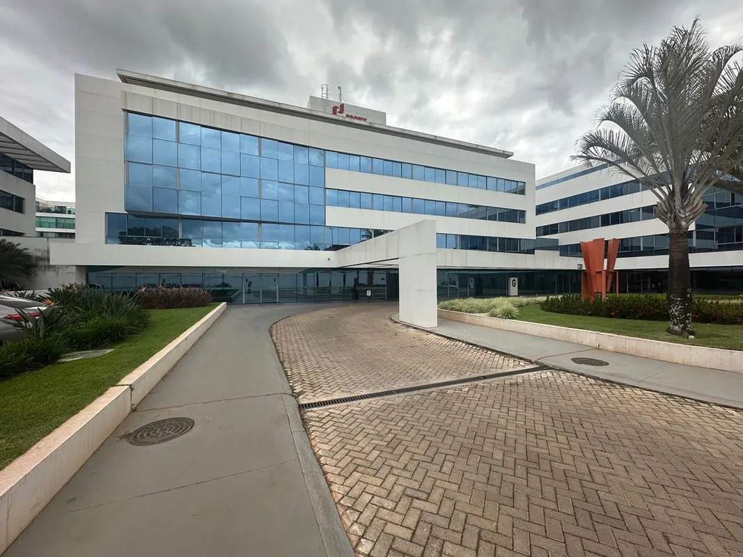 COBERTURA CORPORATIVA À VENDA | GOLDEN OFFICE | ASA NORTEUma oportunidade difere...