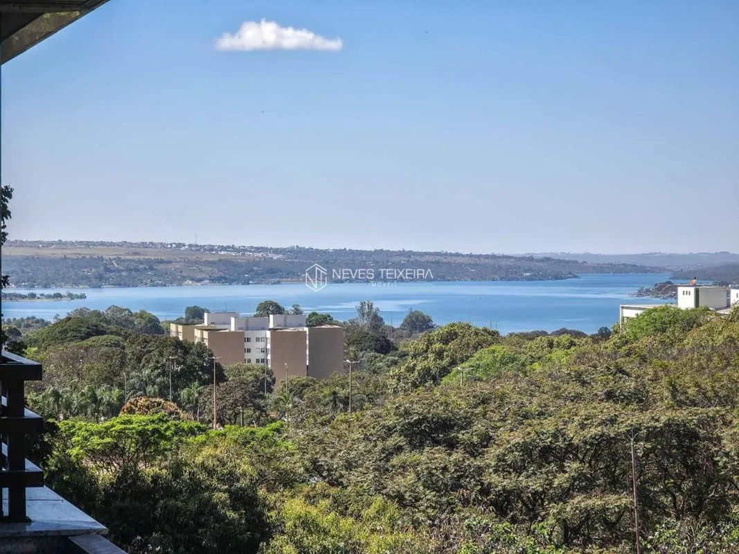 Neves Teixeira Imóveis Vende: Apartamento com vista para o Lago de tirar o fôleg...