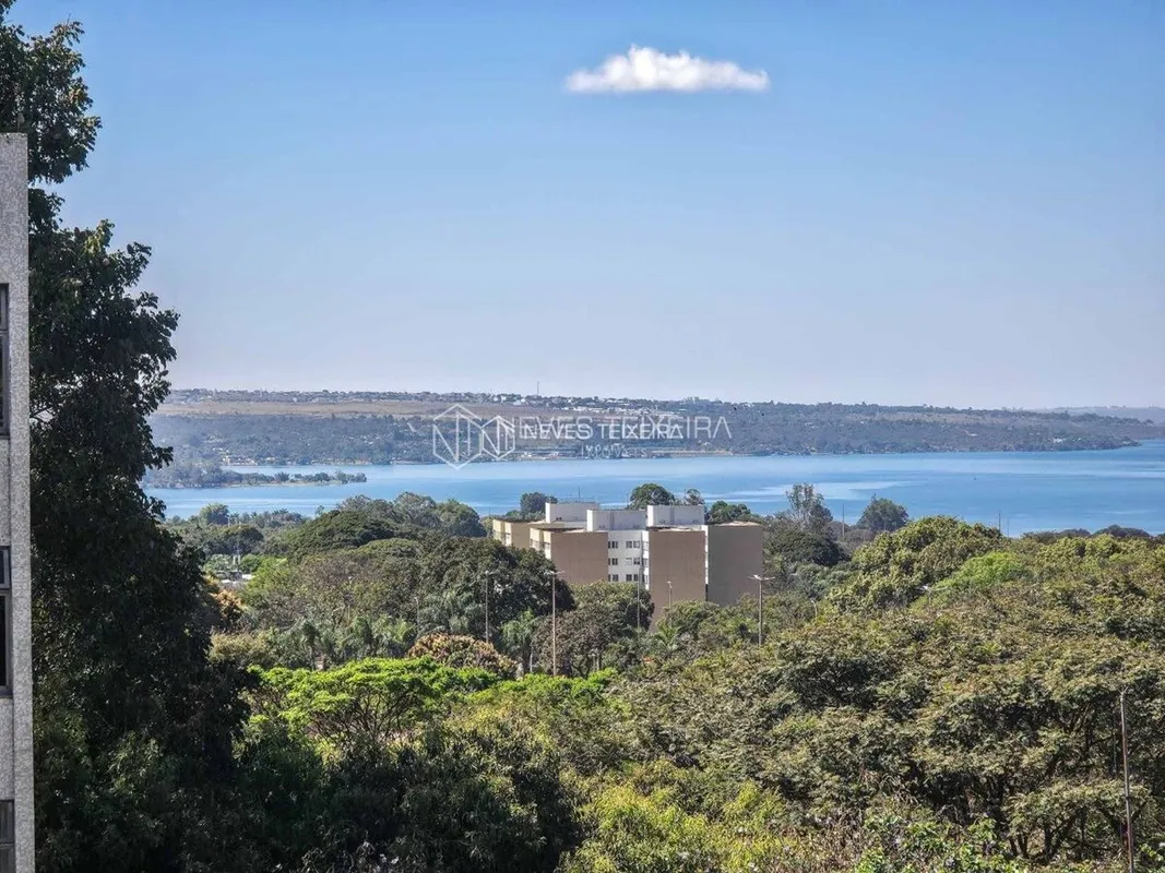 Neves Teixeira Imóveis Vende: Apartamento com vista para o Lago de tirar o fôleg...
