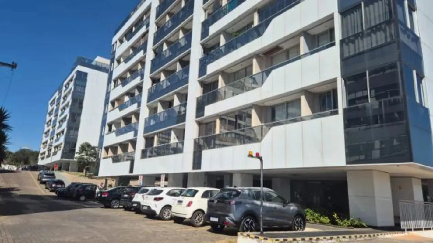 Cobertura duplex perfeita para quem busca conforto e lazer em Brasília.Este apar...