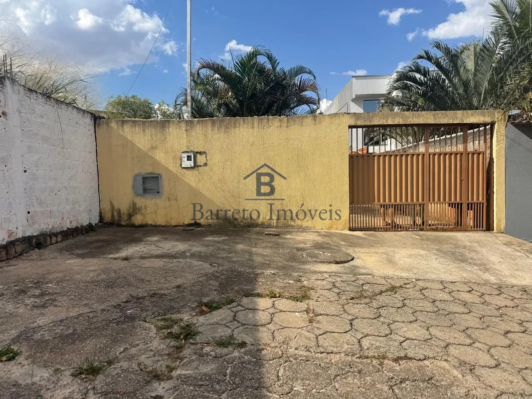Casa à Venda - Sucupira, Riacho Fundo I Condomínio com 12 unidades | Valor: R$ 2...