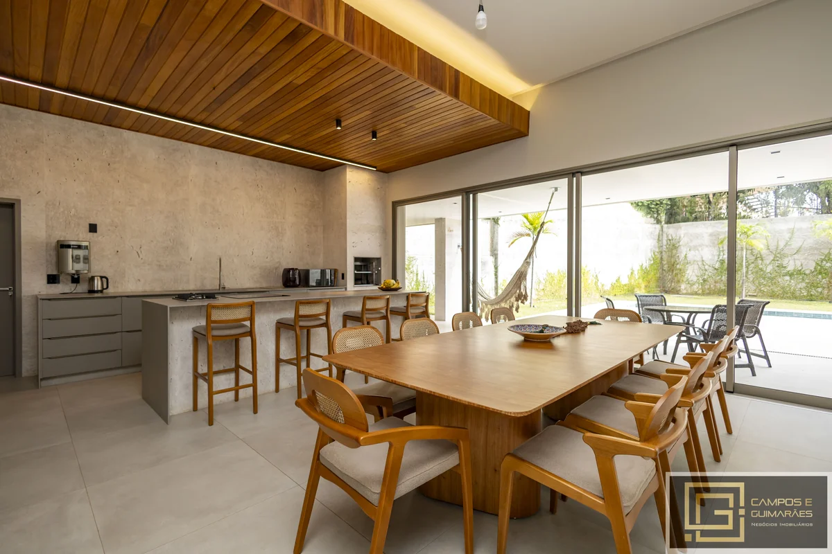 CASA CONTEMPORÂNEA DE ALTO PADRÃO - CONDOMÍNIO AMOBBR$ 2.390.000,00 | Escriturad...