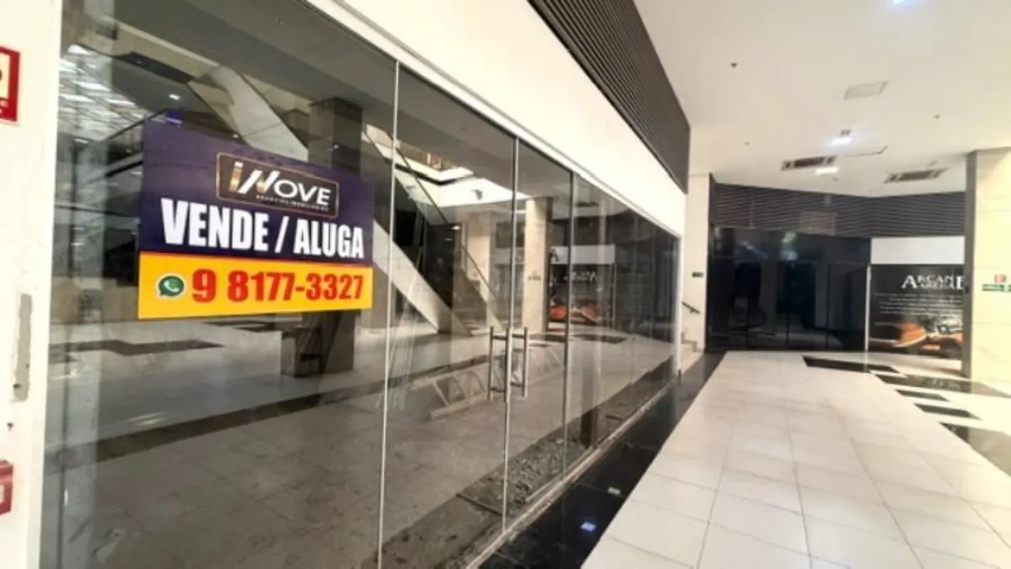 Excelente oportunidade de investimento! LOJA comercial disponível para venda ou ...