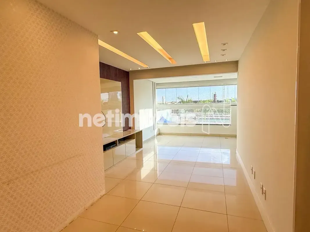 RESIDENCIAL VÍVIAN VALOIS – ÁGUAS CLARAS Apartamento amplo e bem planejado, loca...