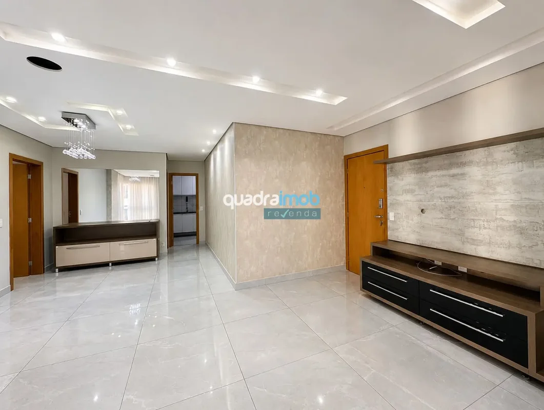 EXCELENTE APARTAMENTO EM ÁGUAS CLARAS, COM 127M², 4 QUARTOS, 2 SUÍTES, NASCENTE,...