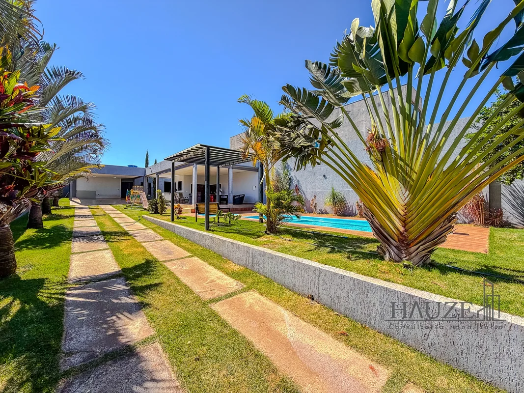 CASA À VENDA | PONTE ALTA NORTEUma casa para quem valoriza espaço, privacidade e...