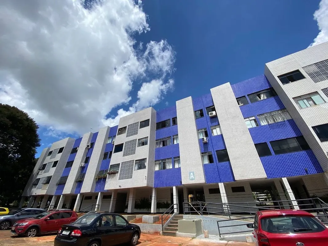 Excelente imóvel de 2 quartos situado no bloco A da quadra 408 da asa norte, um ...