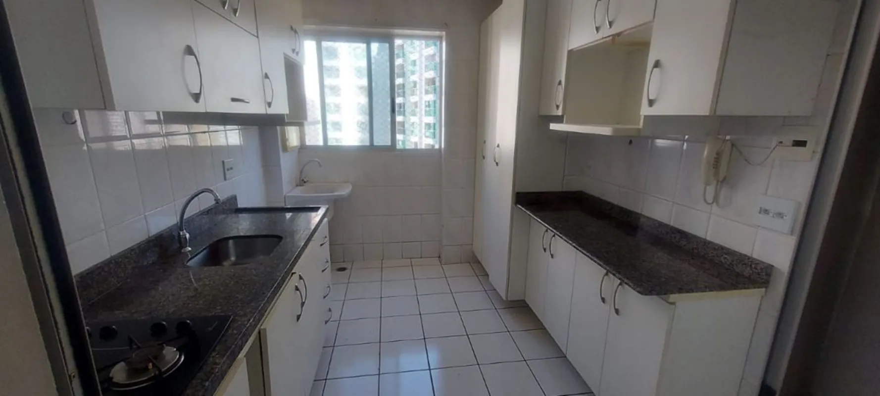 Excelente apartamento para alugar em Águas Claras, com 2 quartos, um deles com s...