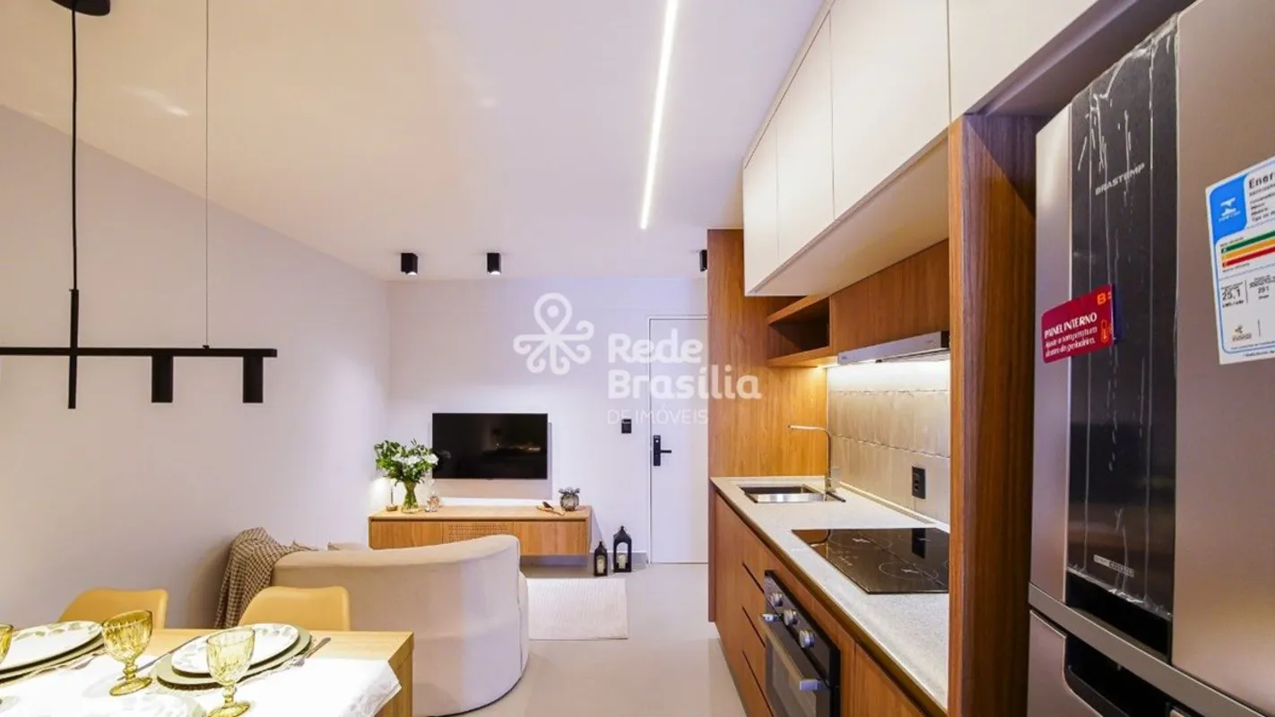 CLN 215, Asa Norte, Brasília/DFQUARTO TOTALMENTE REFORMADO, MOBILIADO E EQUIPADO...