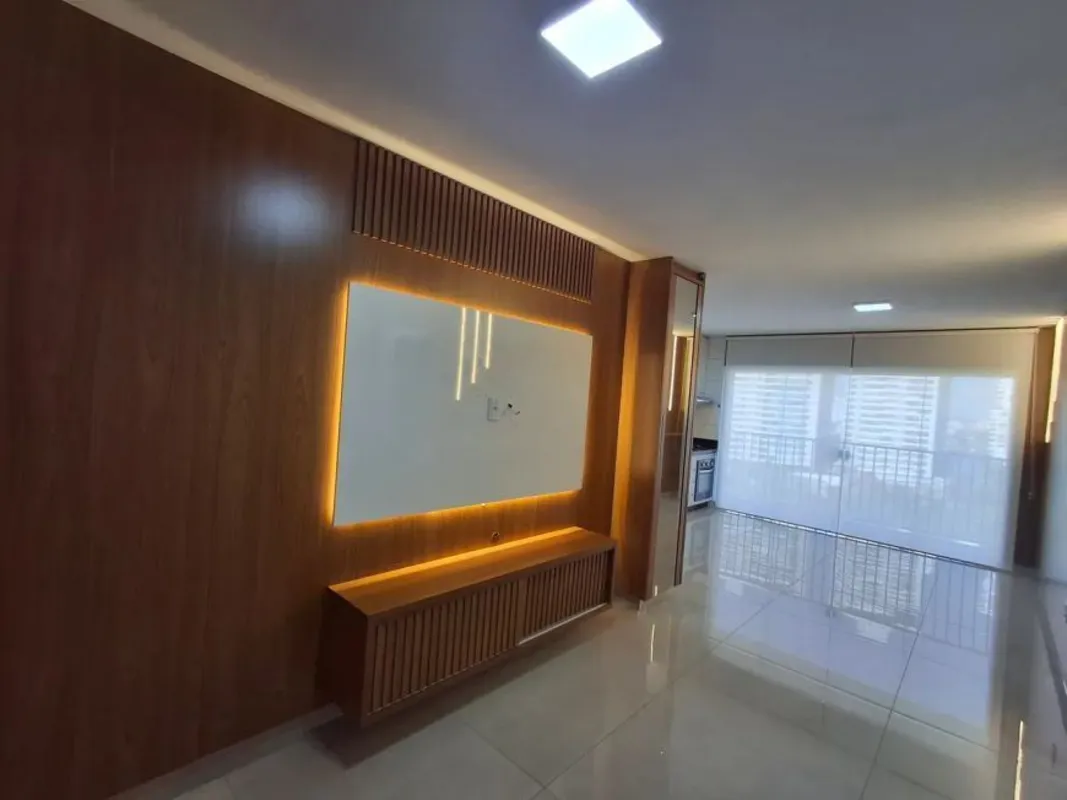 Alugo apartamento no Edificio Vaca Brava 53 de 2 quartos completo em armários pl...